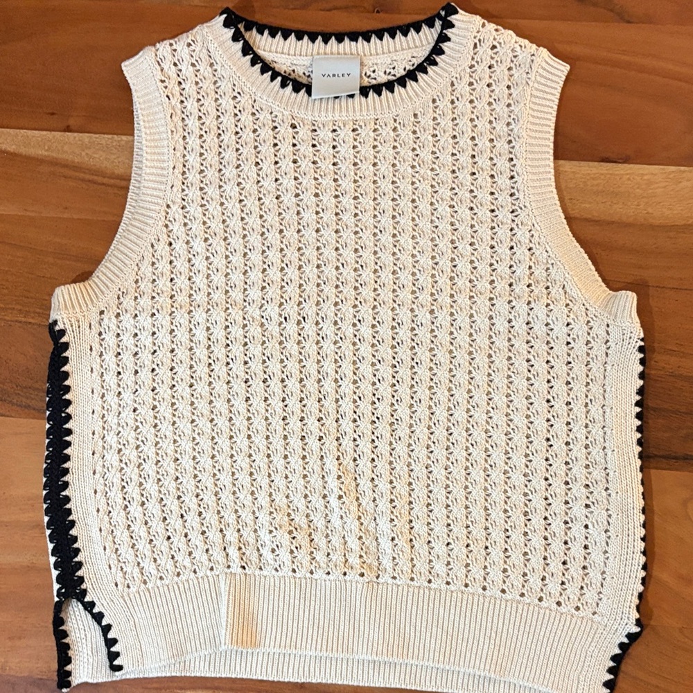 Varley Cream and Black Sleeveless Knit Top Size Large